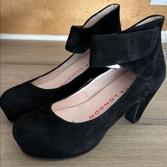 Sacha London Midnight Black Heels - Picture 4 of 8